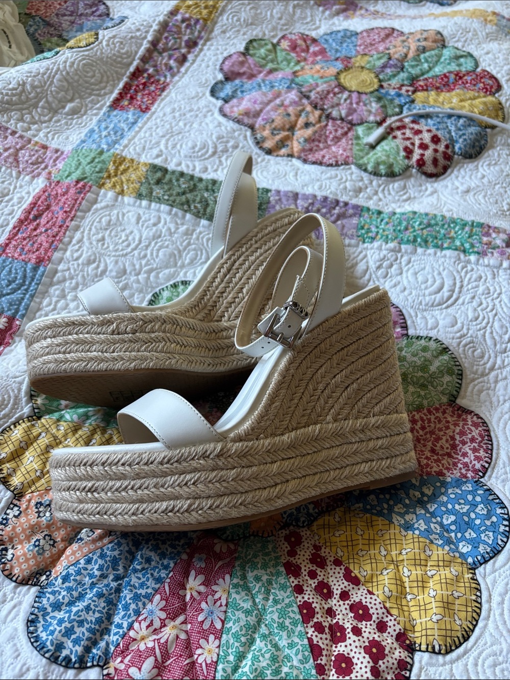 Michael Kors White Leather Espadrille Platform Wedge Sandals - Picture 4 of 4